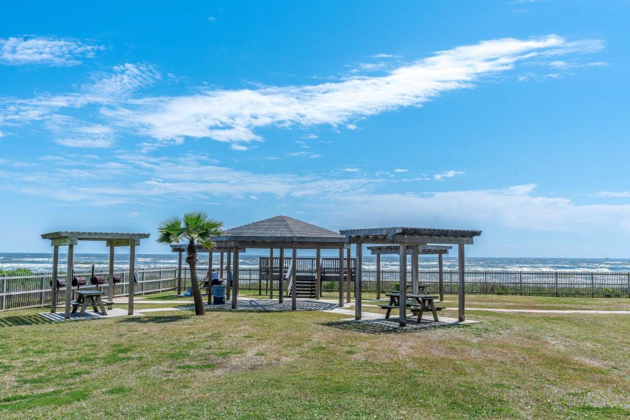 Steps To Pool And Beachamazing Views From Two Balconies Galveston Exterior foto